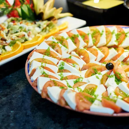 Θέρετρο Rr Baia