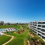 Rr Baia Resort