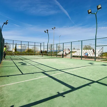 Baia Resort 4*
