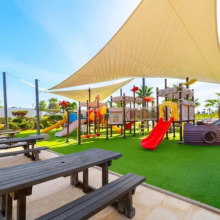 Rr Baia Resort 4*