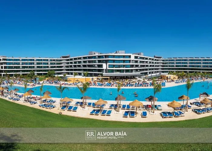 Rr Baía Resort 4*