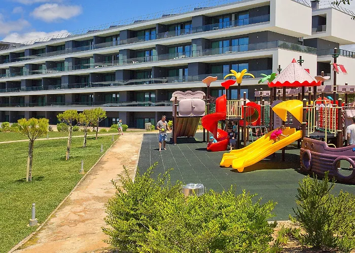 Resort Rr Baía Alvor